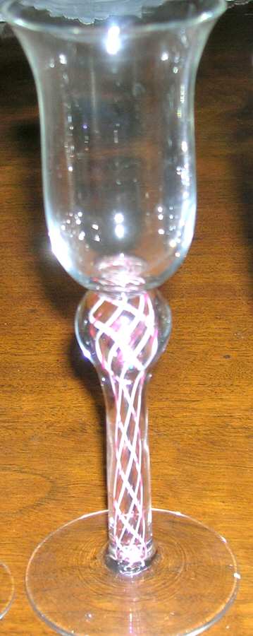 UNK8319 Wine Glass by Unknown Manufacturer-1