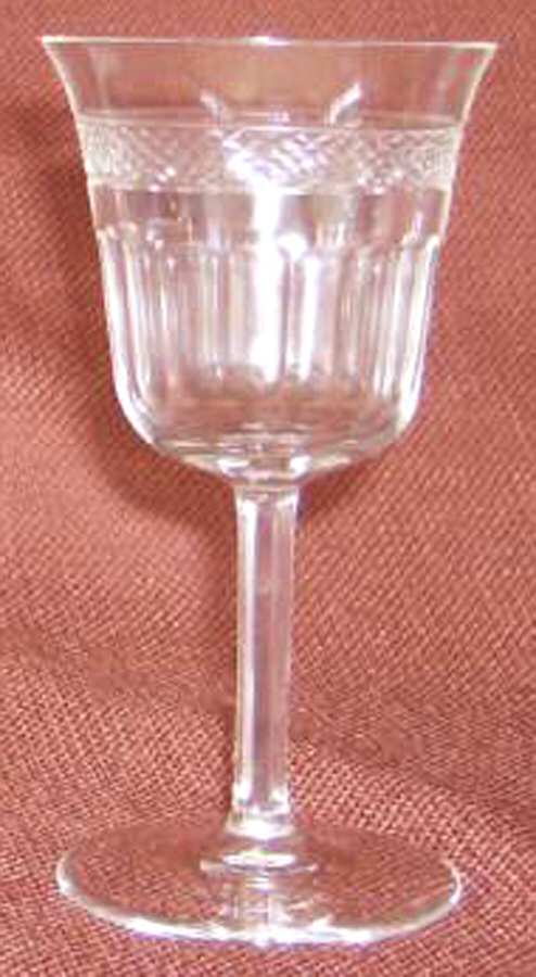 UNK8320 Wine Glass by Unknown Manufacturer-1