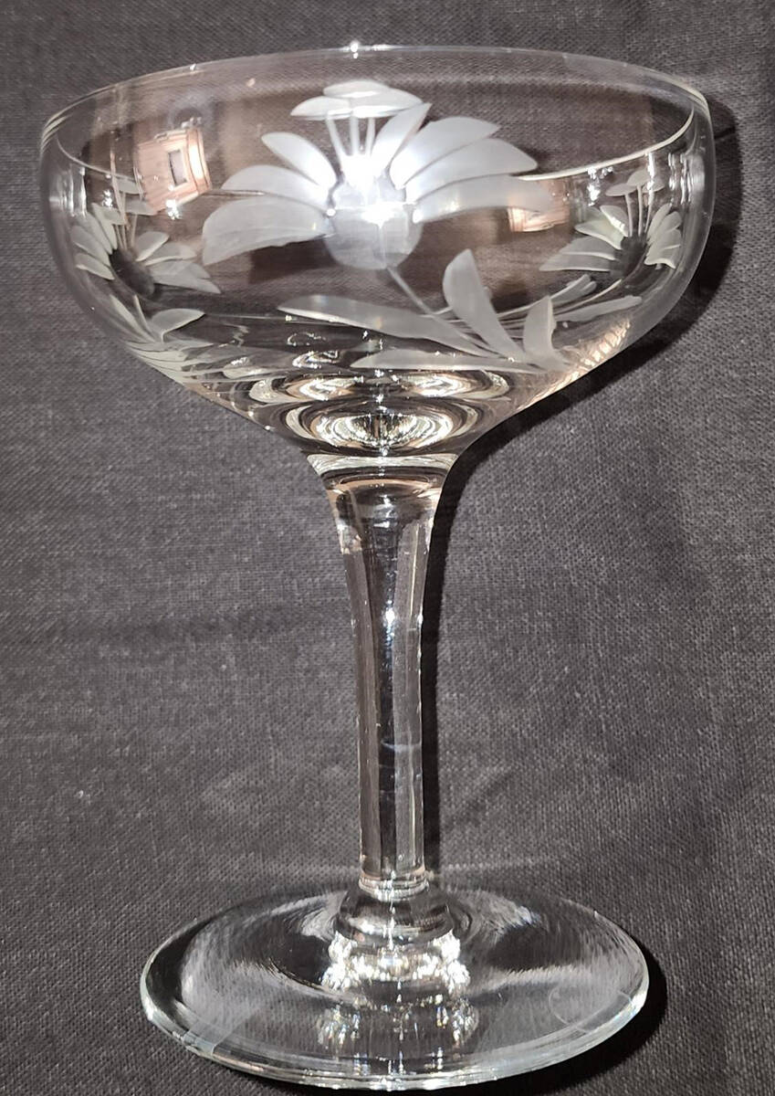 UNK8360 Champagne/Tall Sherbet by Unknown Manufacturer-1