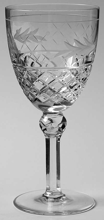 C9J2 Wine Glass by Christenholm Crystal-1