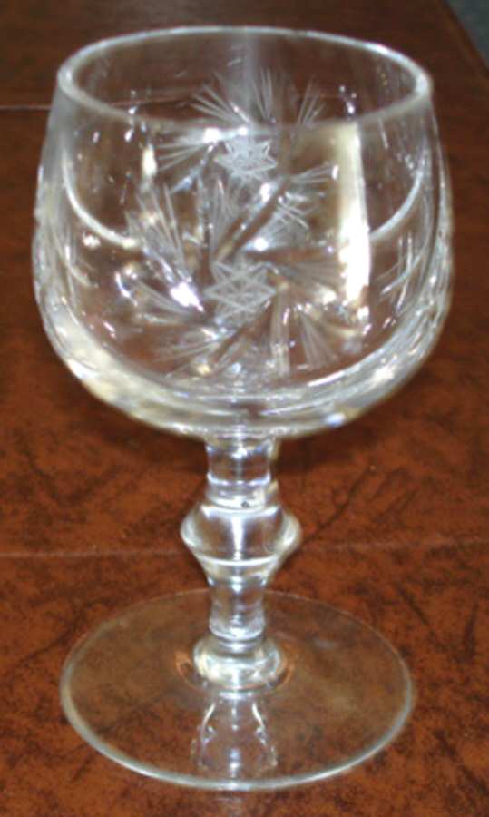 UNK8382 Wine Glass by Unknown Manufacturer-1