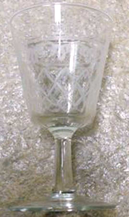 UNK8419 Wine Glass by Unknown Manufacturer-1