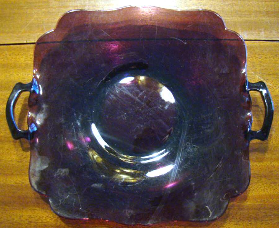 UNK2582 Amethyst Handled Cake Plate by Unknown Manufacturer-1