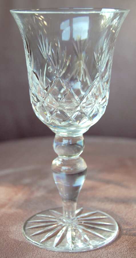 UNK8531 Wine Glass by Unknown Manufacturer-1