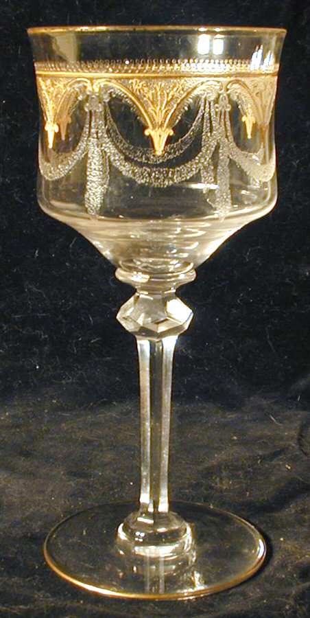 UNK8532 Wine Glass by Unknown Manufacturer-1