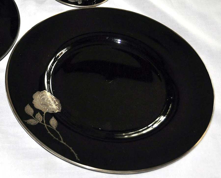 Octavia Rose Black Dinner Plate by Westmoreland-1