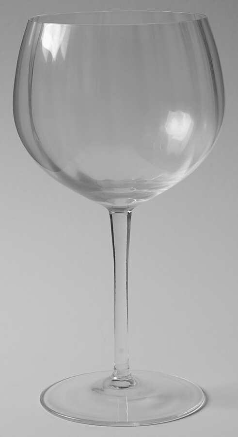 UNK9082 Wine Glass by Unknown Manufacturer-1