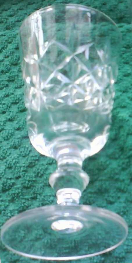 UNK8679 Wine Glass by Unknown Manufacturer-1