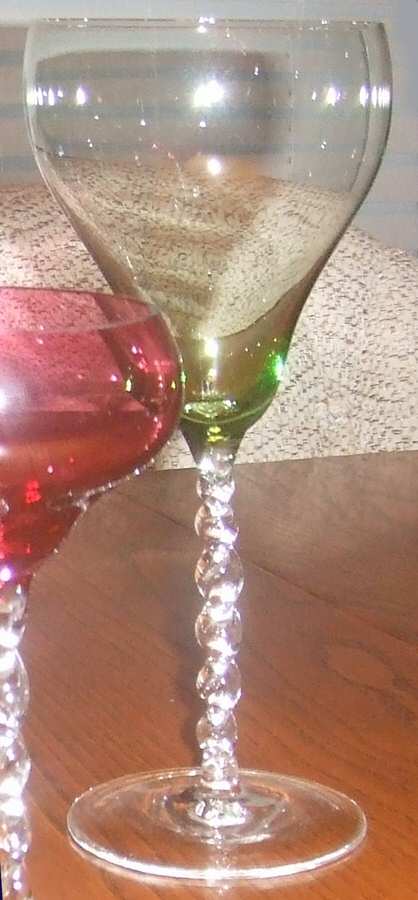 UNK9195 Green Water Goblet by Unknown Manufacturer-1