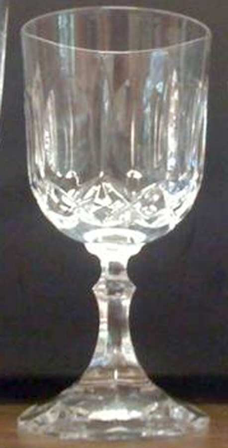 UNK9214 Wine Glass by Unknown Manufacturer-1