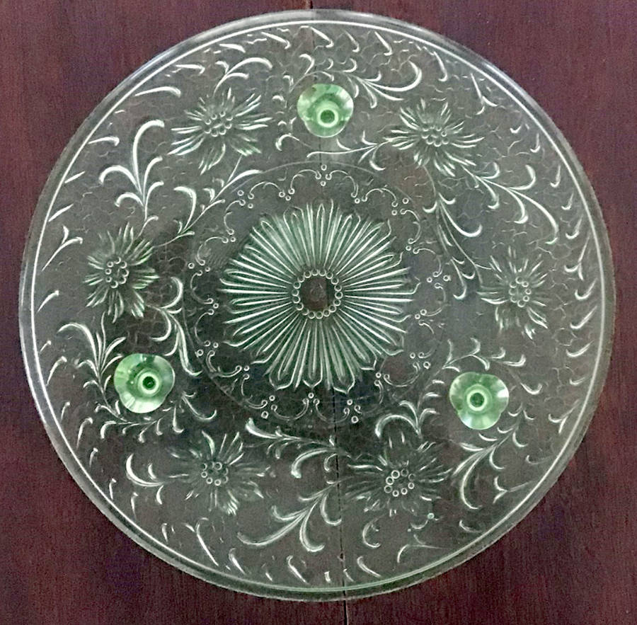 Shaggy Daisy Green Footed Cake Plate by US Glass-1