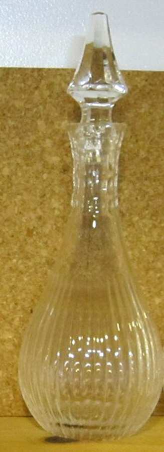 UNK9346 Decanter & Stopper by Unknown Manufacturer-1