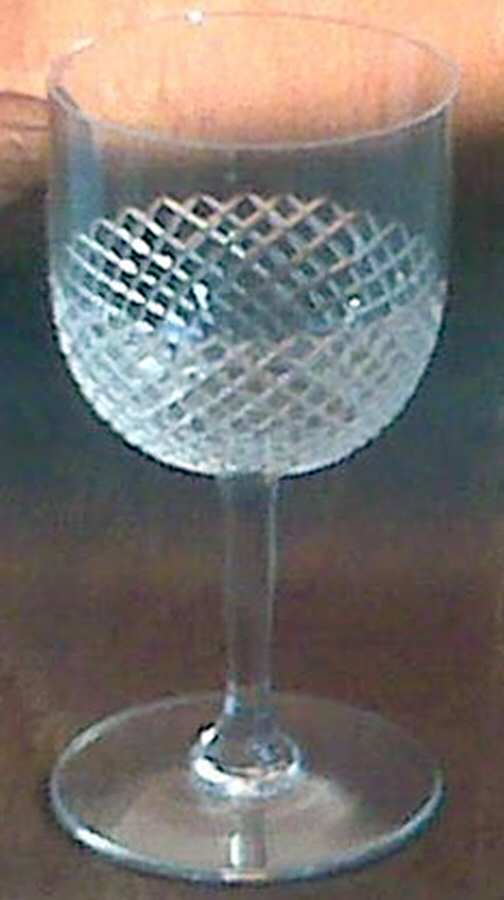 UNK8860 Wine Glass by Unknown Manufacturer-1