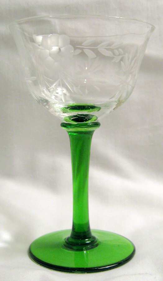 UNK9641 Wine Glass by Unknown Manufacturer-1