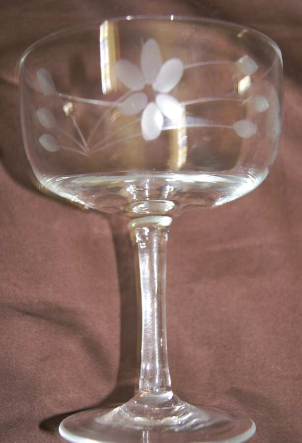 UNK9884 Champagne/Tall Sherbet by Unknown Manufacturer-1