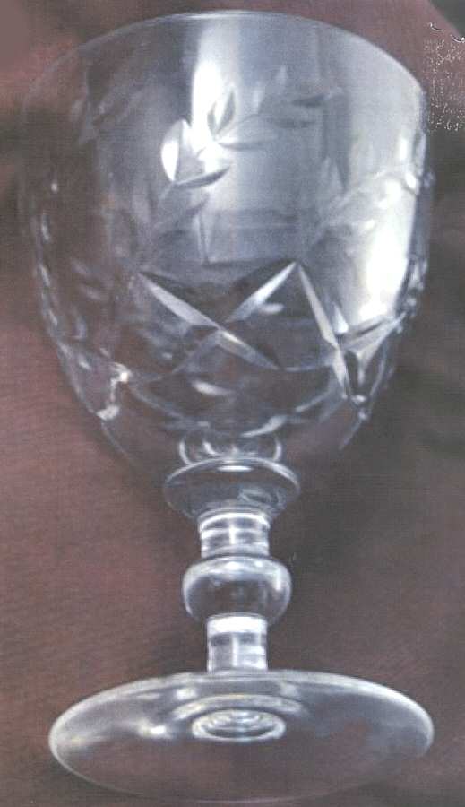 UNK9929 Wine Glass by Unknown Manufacturer-1