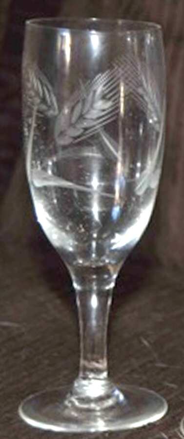 UNK9941 Wine Glass by Unknown Manufacturer-1