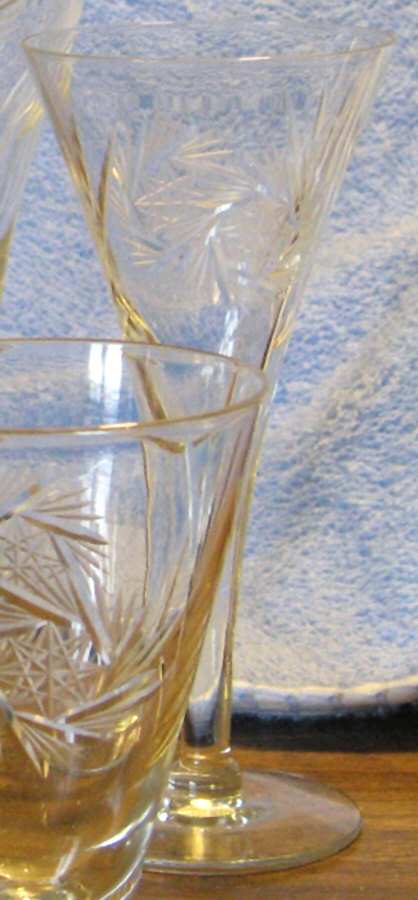 UNK10043 Wine Glass by Unknown Manufacturer-1