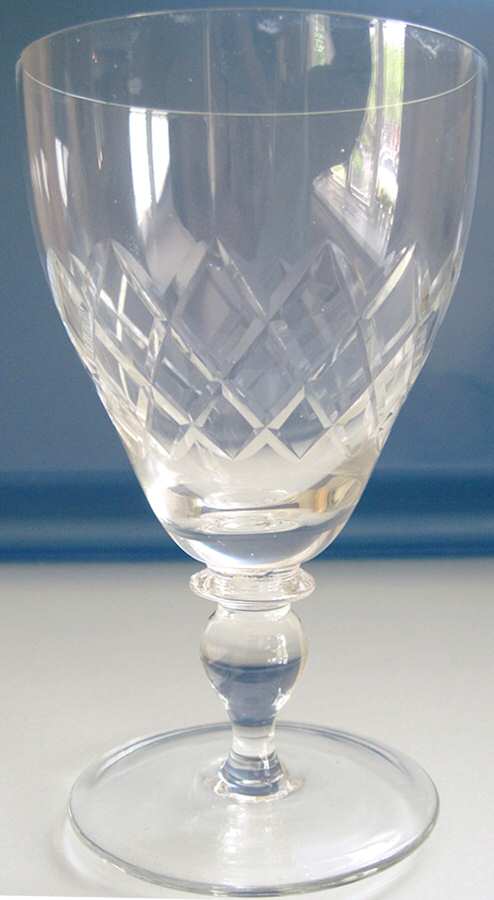 Unk10131 Wine Glass by Unknown Manufacturer-1