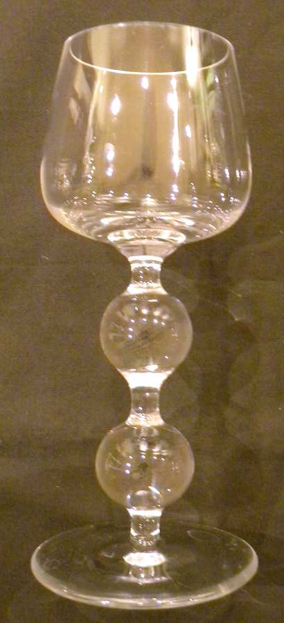 UNK10971 Wine Glass by Unknown Manufacturer-1