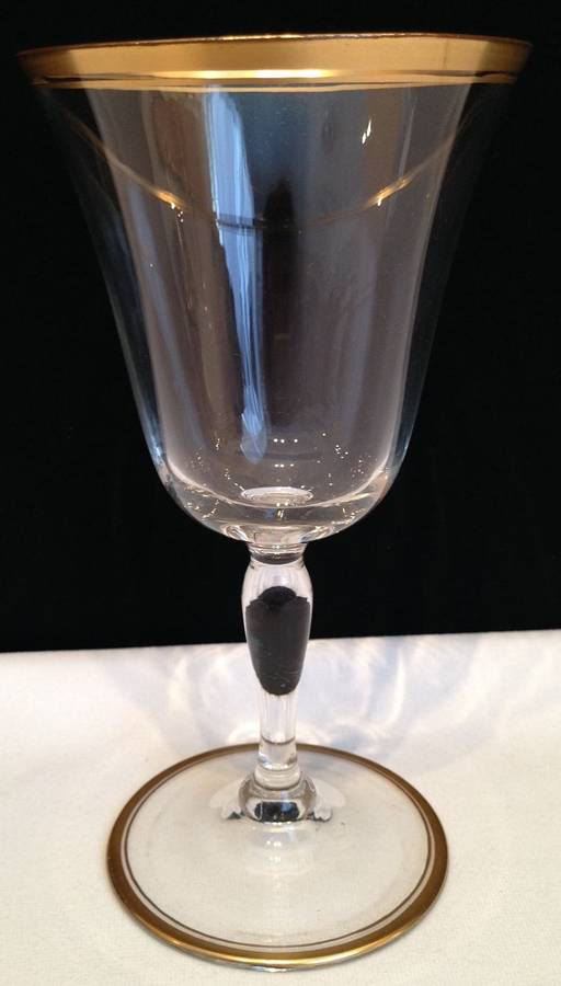 UNK11030 Wine Glass by Unknown Manufacturer-1