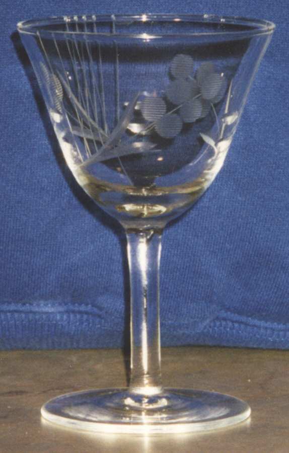 UNK11044 Wine Glass by Unknown Manufacturer-1