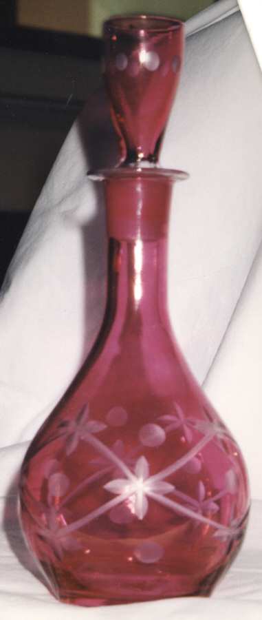 UNK11064 Decanter & Stopper by Unknown Manufacturer-1