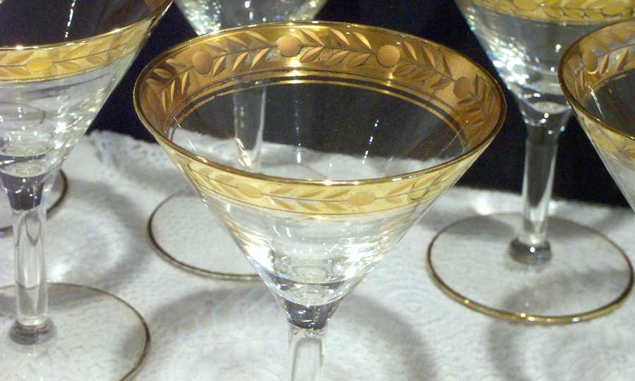 UNK11082 Wine Glass by Unknown Manufacturer-1