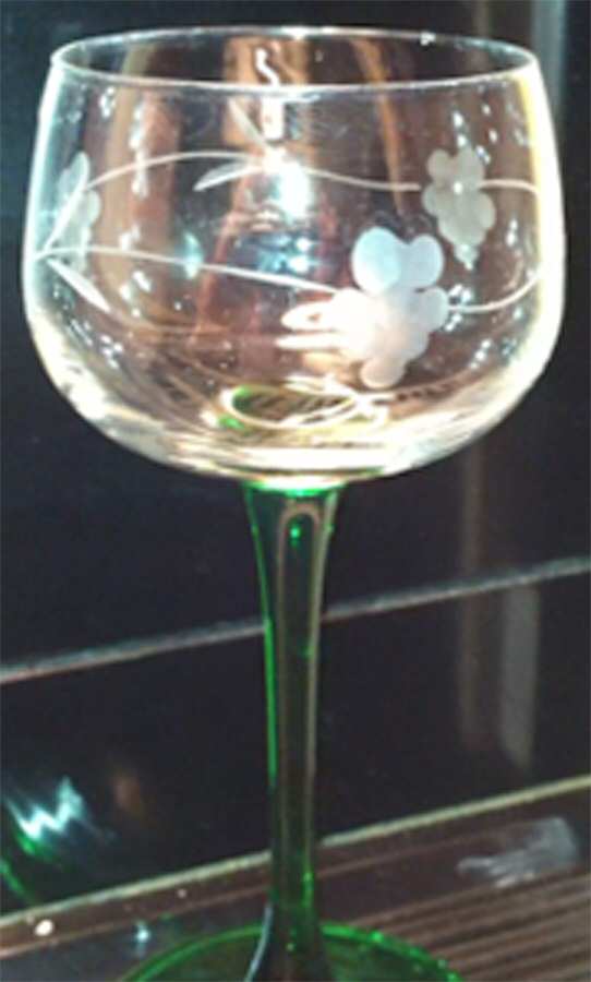 UNK11155 Wine Glass by Unknown Manufacturer-1