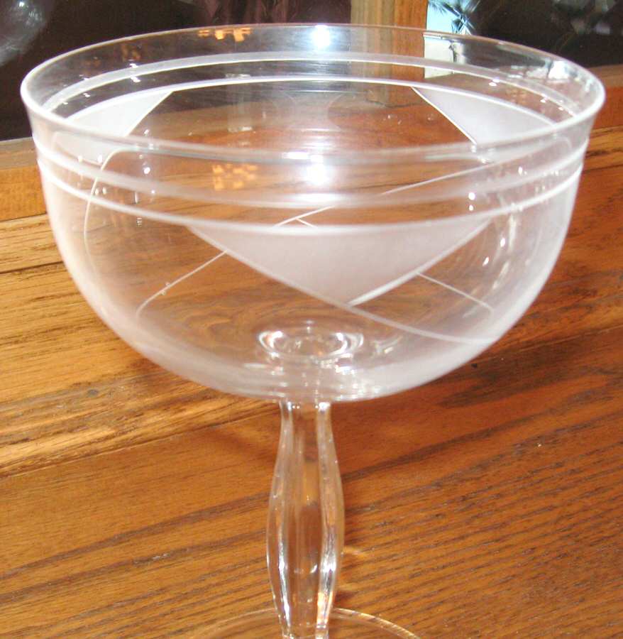 Trio Champagne/Tall Sherbet by Unknown Manufacturer-1