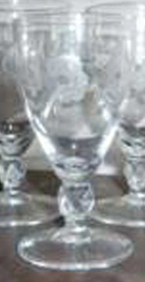 UNK11474 Wine Glass by Unknown Manufacturer-1