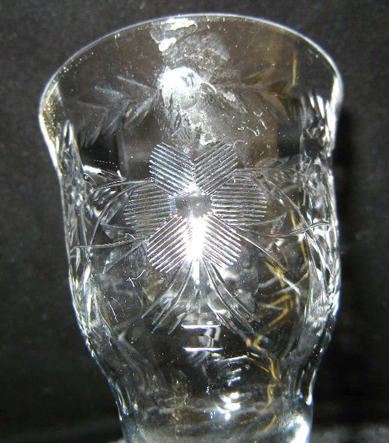 UNK11620 Wine Glass by Unknown Manufacturer-1