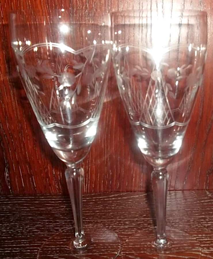 UNK11685 Water Goblet by Unknown Manufacturer-1