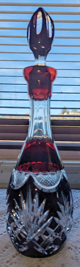 UNK12147 Ruby Decanter & Stopper by Unknown Manufacturer-1
