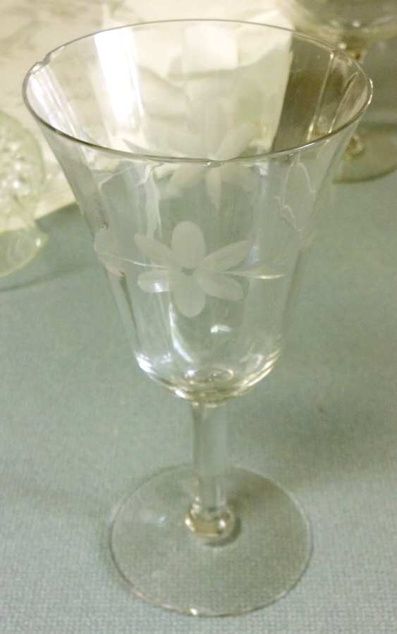 UNK11882 Water Goblet by Unknown Manufacturer-1