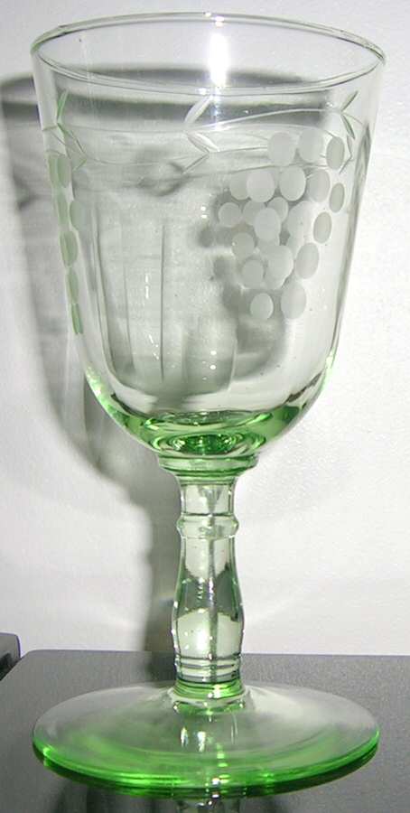 UNK12044 Wine Glass by Unknown Manufacturer-1