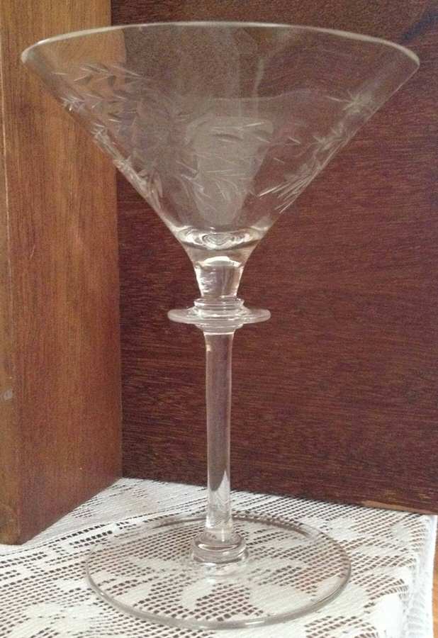 UNK12082 Martini Glass by Unknown Manufacturer-1