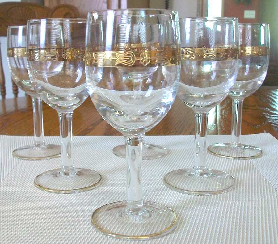UNK12142 Water Goblet by Unknown Manufacturer-1