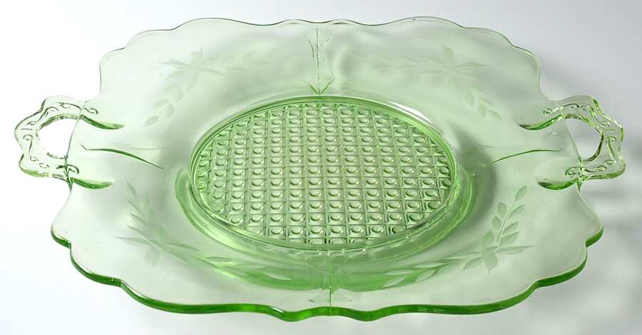 UNK12154 Square Cake Plate by Unknown Manufacturer-1