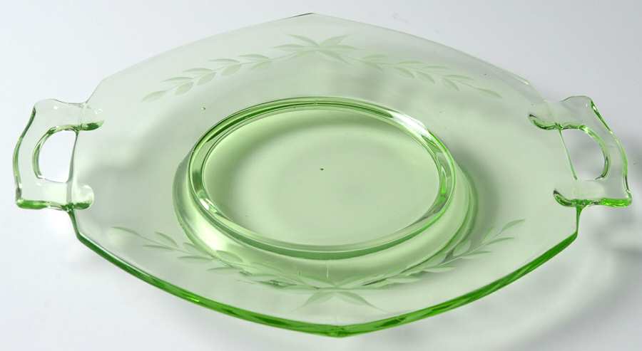 UNK12154 8" 2 Handled Plate by Unknown Manufacturer-1