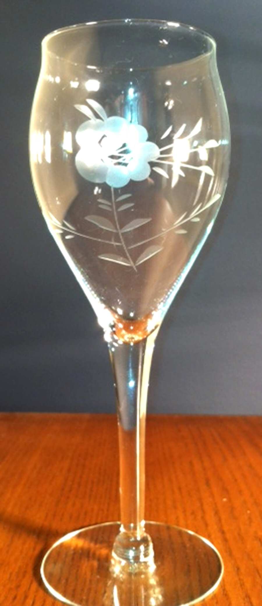UNK12374 Water Goblet by Unknown Manufacturer-1