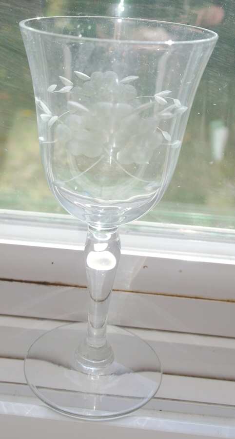 UNK12372 Water Goblet by Unknown Manufacturer-1