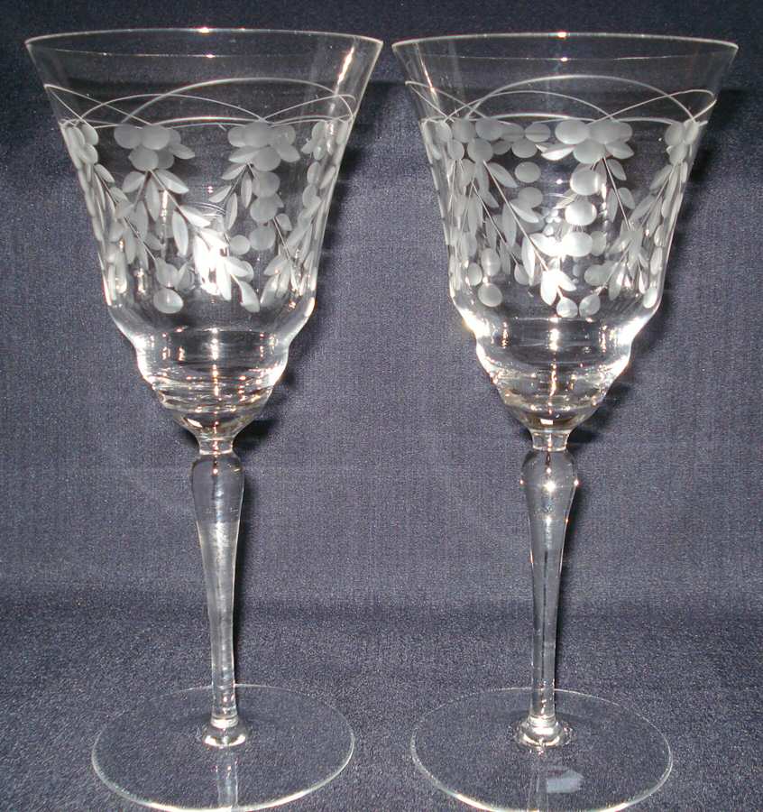 UNK12519 Water Goblet by Unknown Manufacturer-1