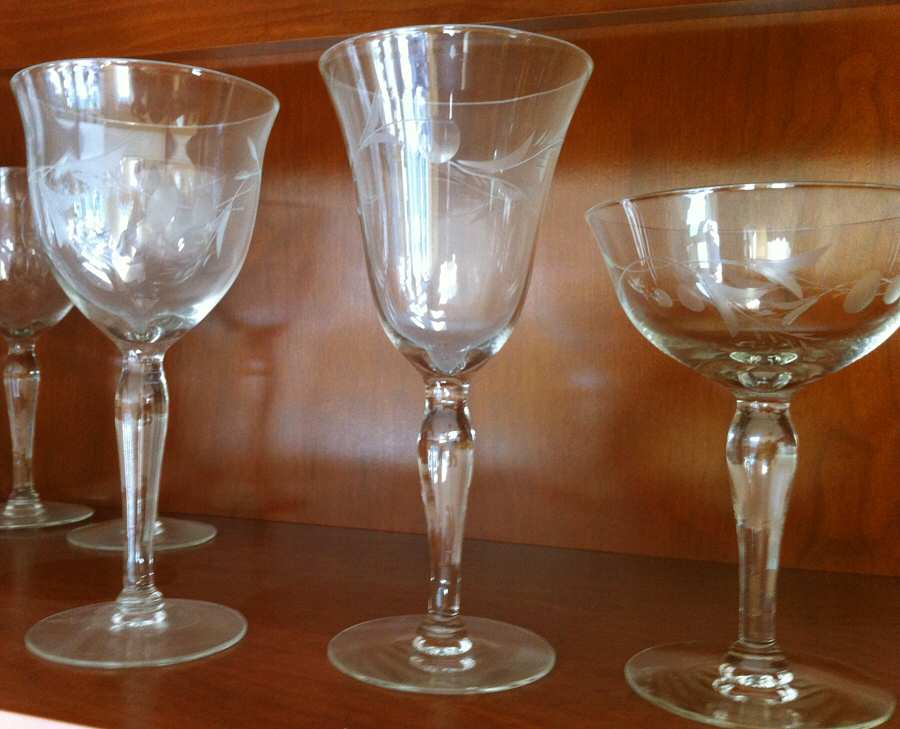 UNK12586 Water Goblet by Unknown Manufacturer-1