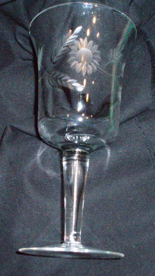 UNK12797 Water Goblet by Unknown Manufacturer-1