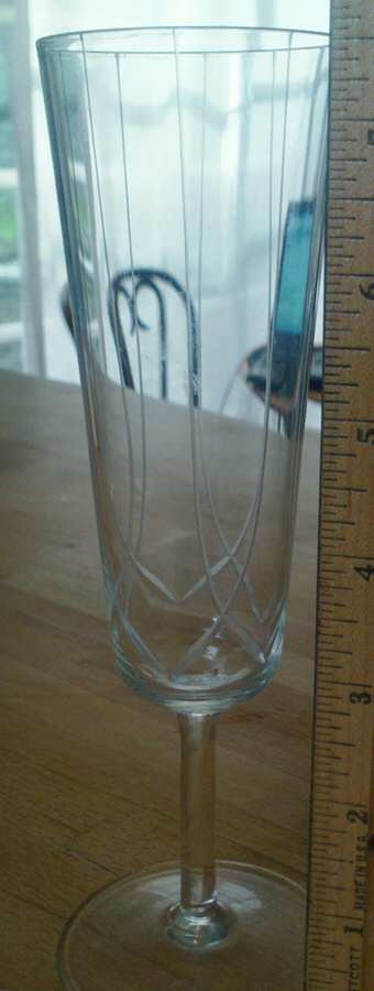 UNK12908 Fluted Champagne by Unknown Manufacturer-1