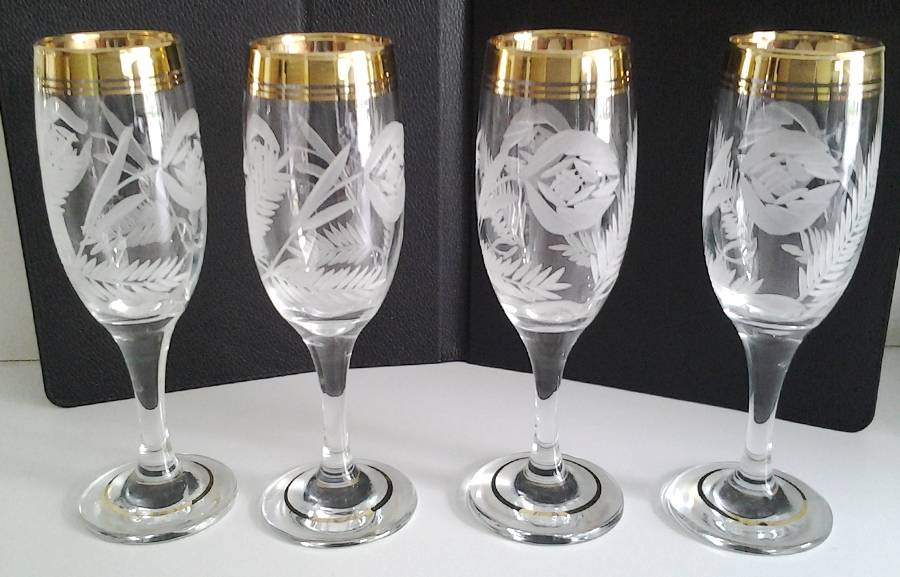 UNK12986 Fluted Champagne by Unknown Manufacturer-1