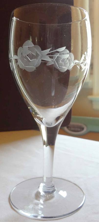 UNK13039 Water Goblet by Unknown Manufacturer-1