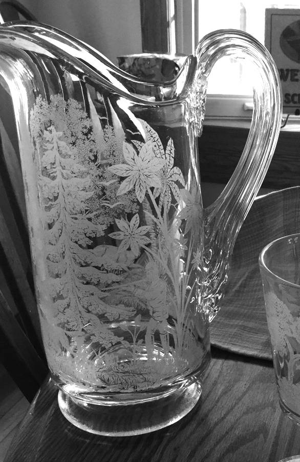 UNK13118 32 Oz Pitcher by Unknown Manufacturer-1