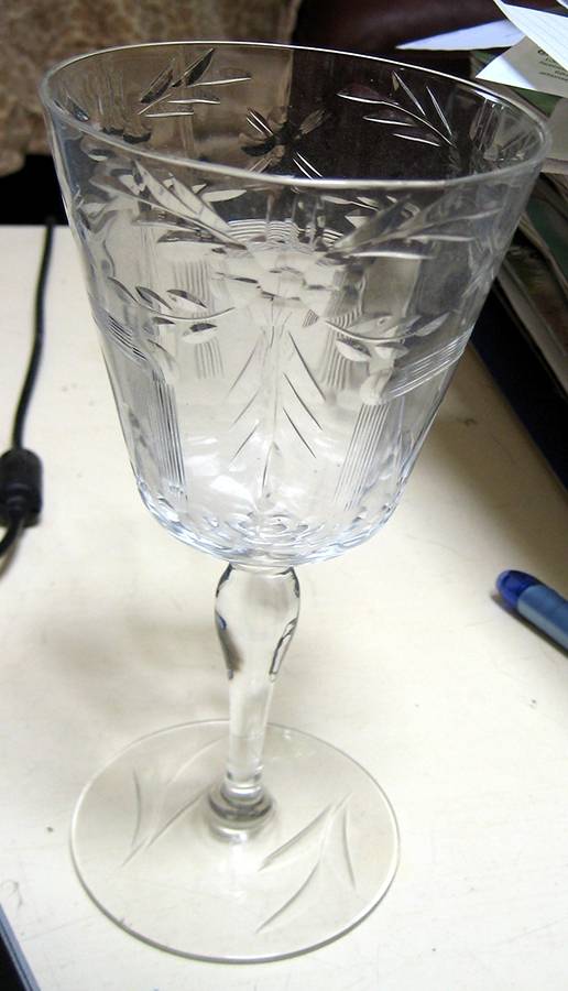 2010-3 Water Goblet by Glastonbury - Lotus-1